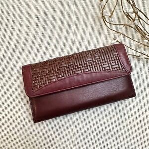 Buxton Vintage Burgundy Glazed Velvet Cowhide Bifold Organizer Clutch Wallet new